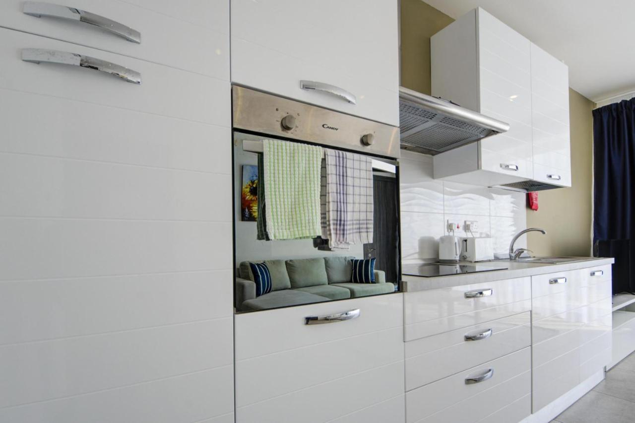 Cityvista - Gzira Apartments And Penthouse By Shortletsmalta Eksteriør billede
